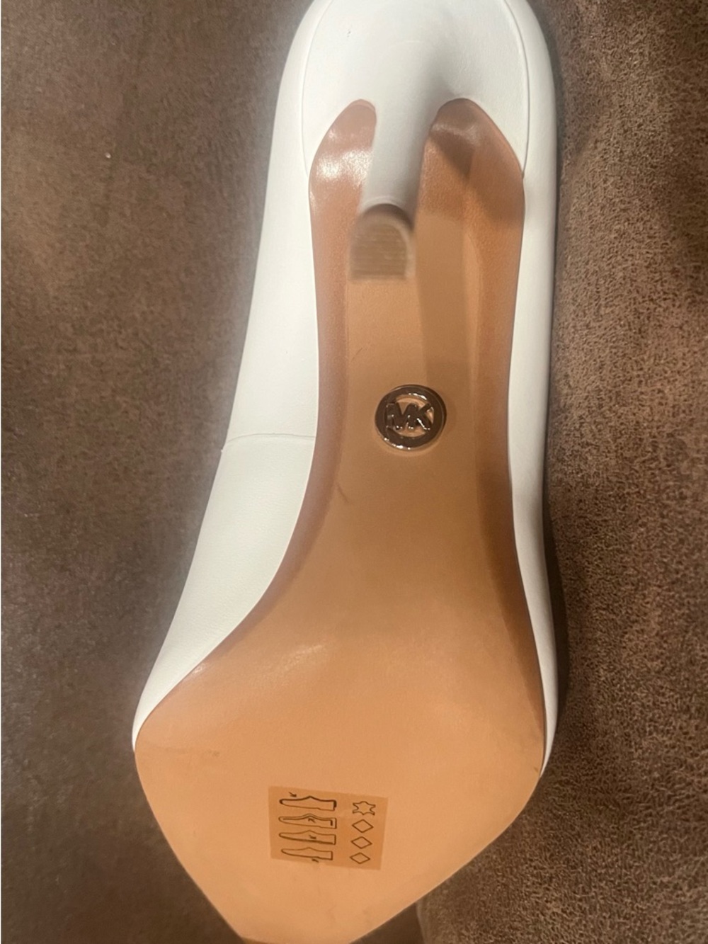 Michael Kors Alina Flex White Pointed Toe Stiletto Pumps - Picture 3 of 11